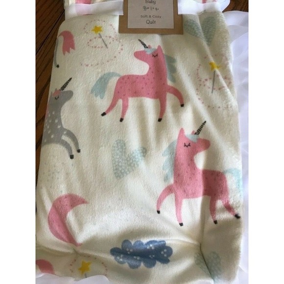 ELEMENTS OF STYLE RUFFLED UNICORN PRINT REVERSIBLE BABY QUILT 40" X 30" NWT - Picture 5 of 6